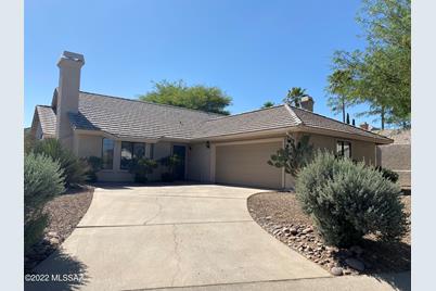 1181 W Masters Circle - Photo 1