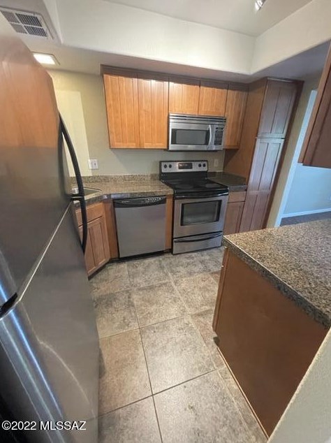 6651 N Campbell Ave Apt 233, Tucson, AZ 85718