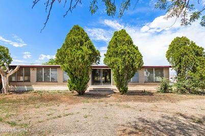 3212 W Etoi Place, Benson, AZ 85602 - Photo 1