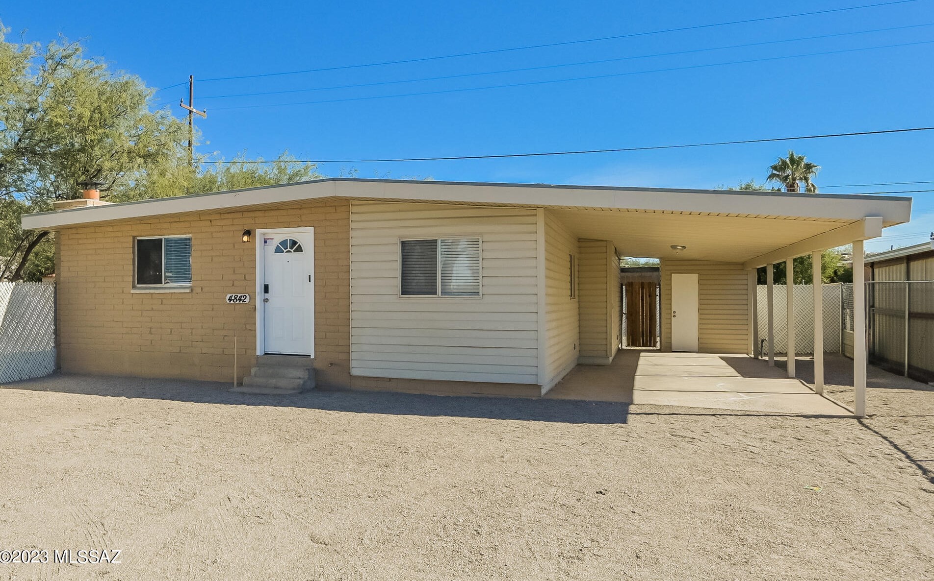 4842 N Sunrise Ave, Tucson, AZ 85705