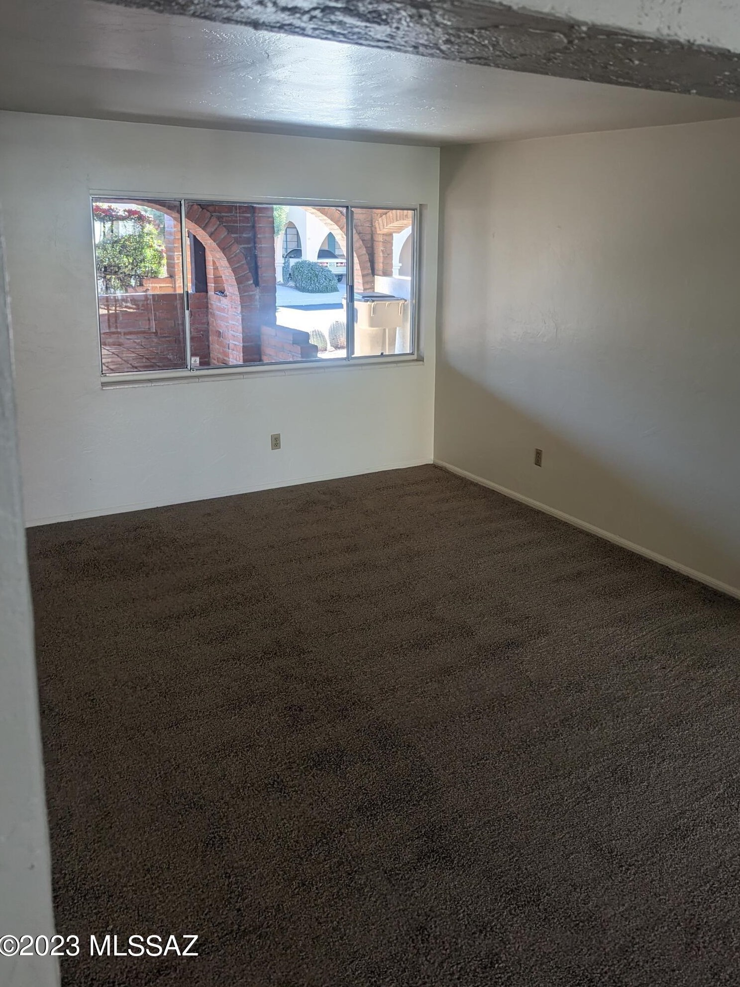 71 N Las Yucas, Green Valley, AZ 85614