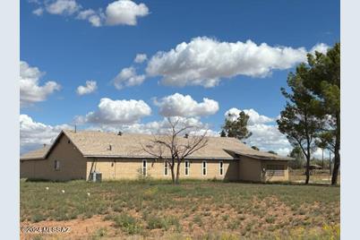 13385 S Dos Cabezas Road, Pearce, AZ 85625 - Photo 1