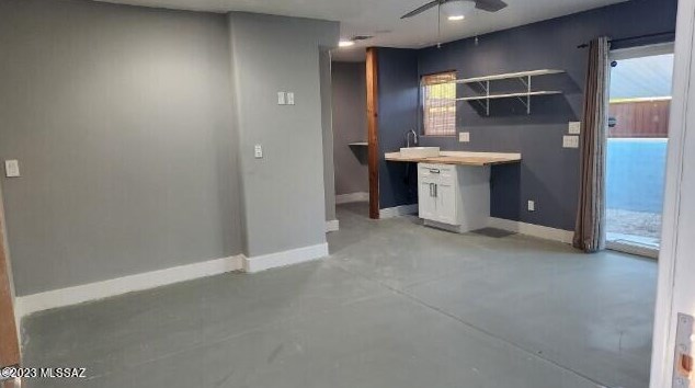 948 10th Ave, Tucson AZ  85705-7624 exterior