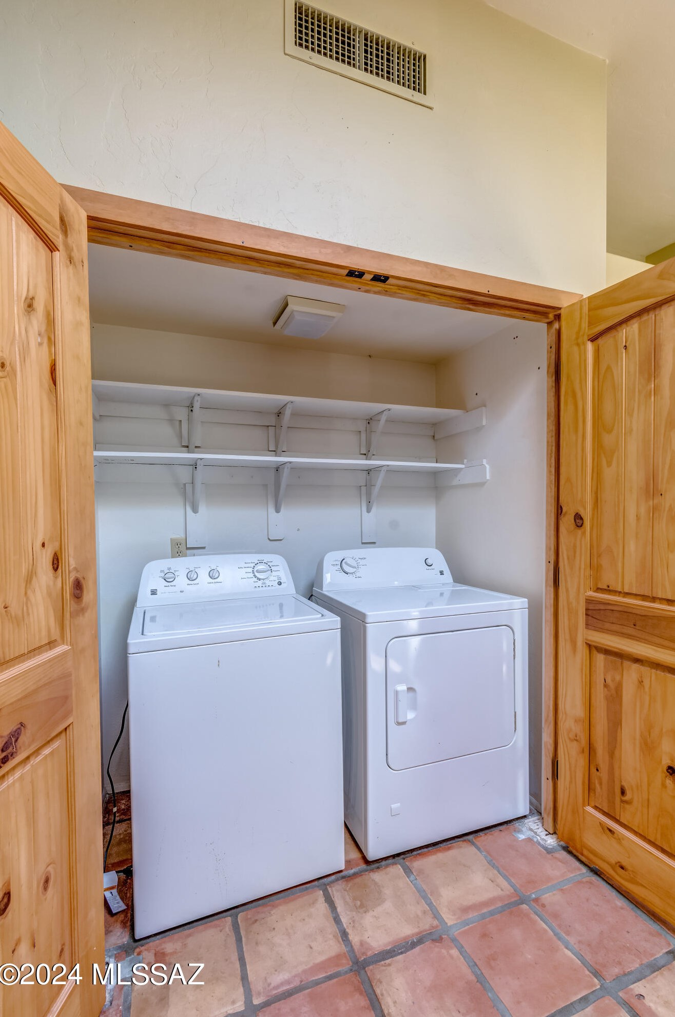 1765 Deer Shadow Ln, Tucson AZ  85737-9186 exterior