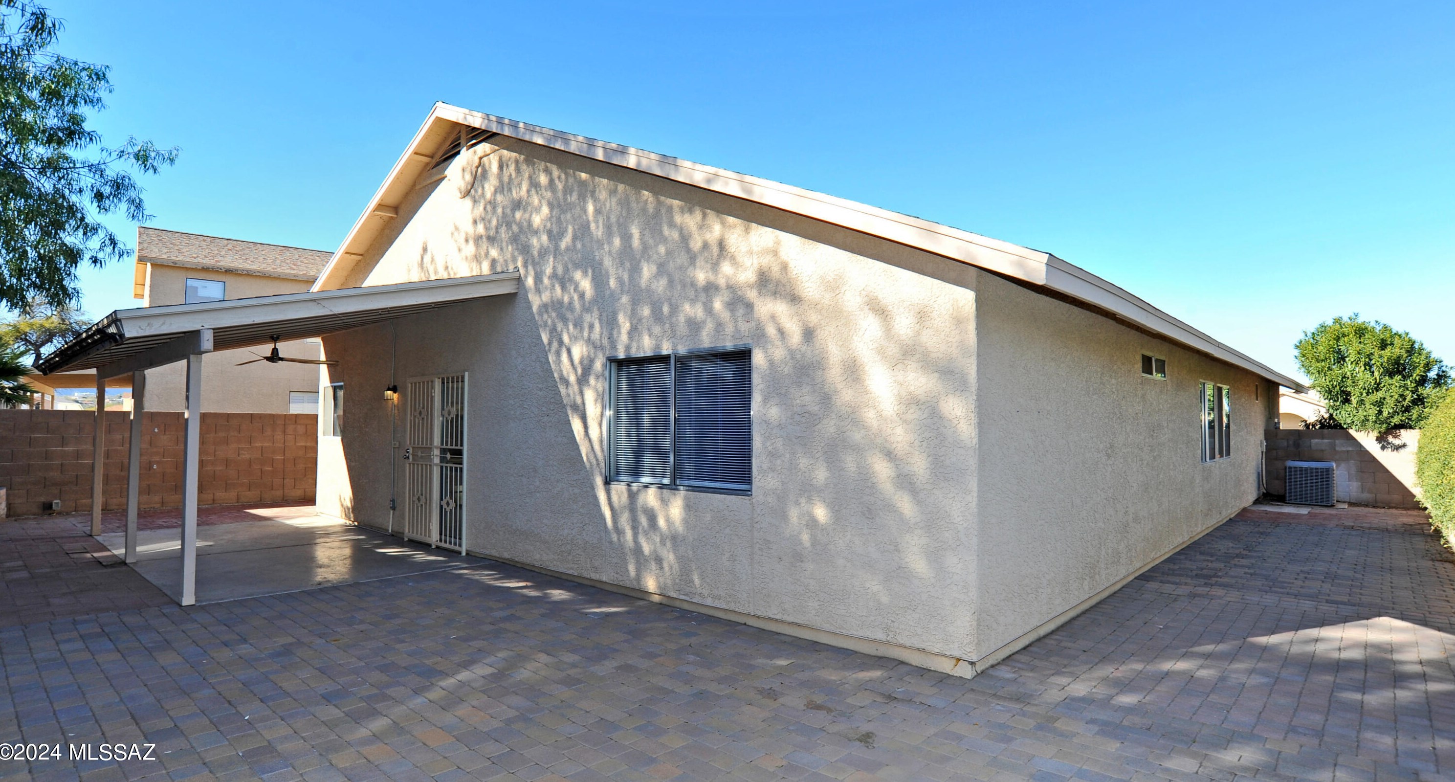 2561 Blaine Ct, Tucson AZ  85745-3364 exterior