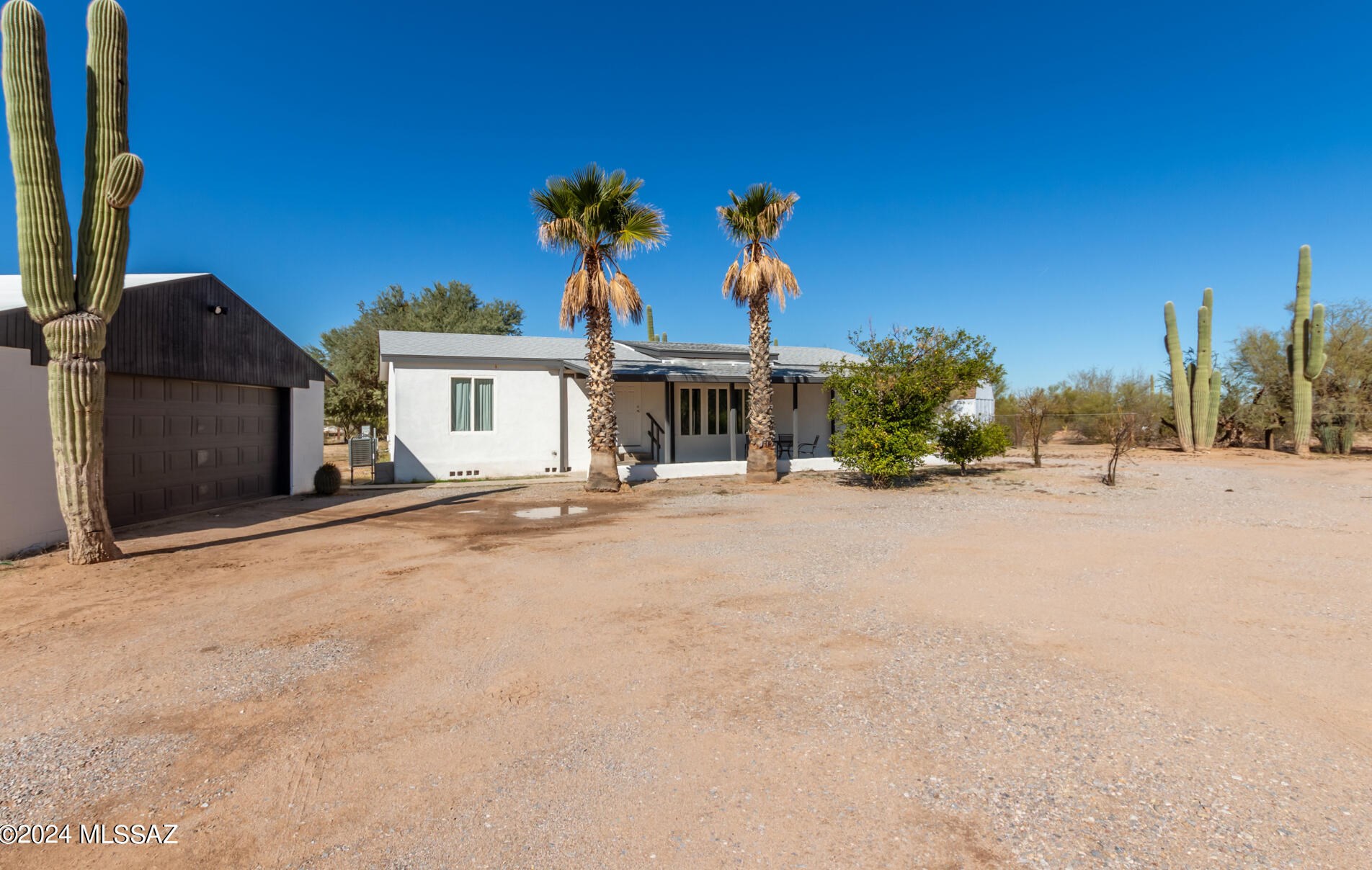 11950 Ina Rd, Tucson, AZ 85743