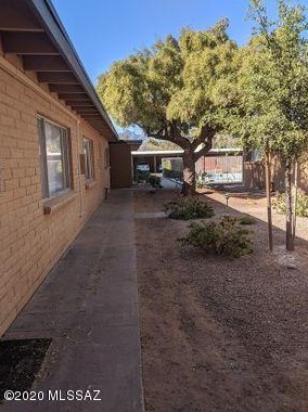 4553 Bellevue St, Tucson, AZ 85712-4614