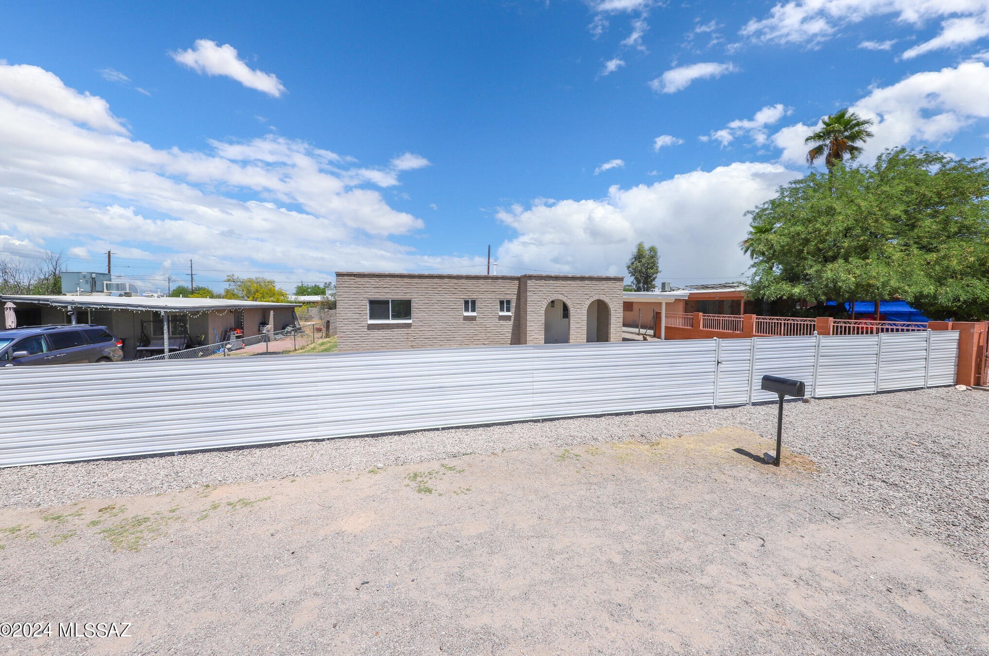 17 Corona Rd, Tucson, AZ 85756-7311