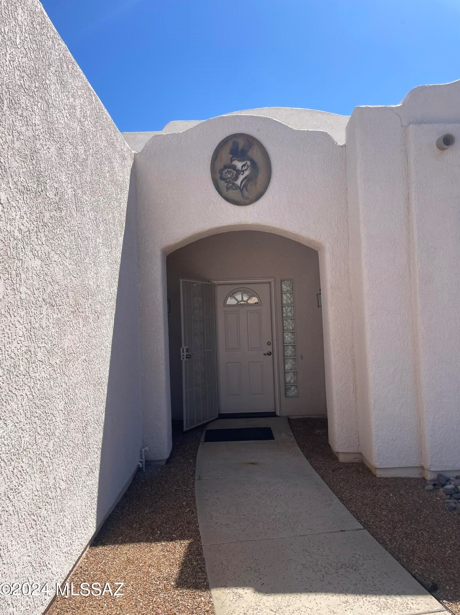 2514 N Camino Reloj, Green Valley, AZ 85614