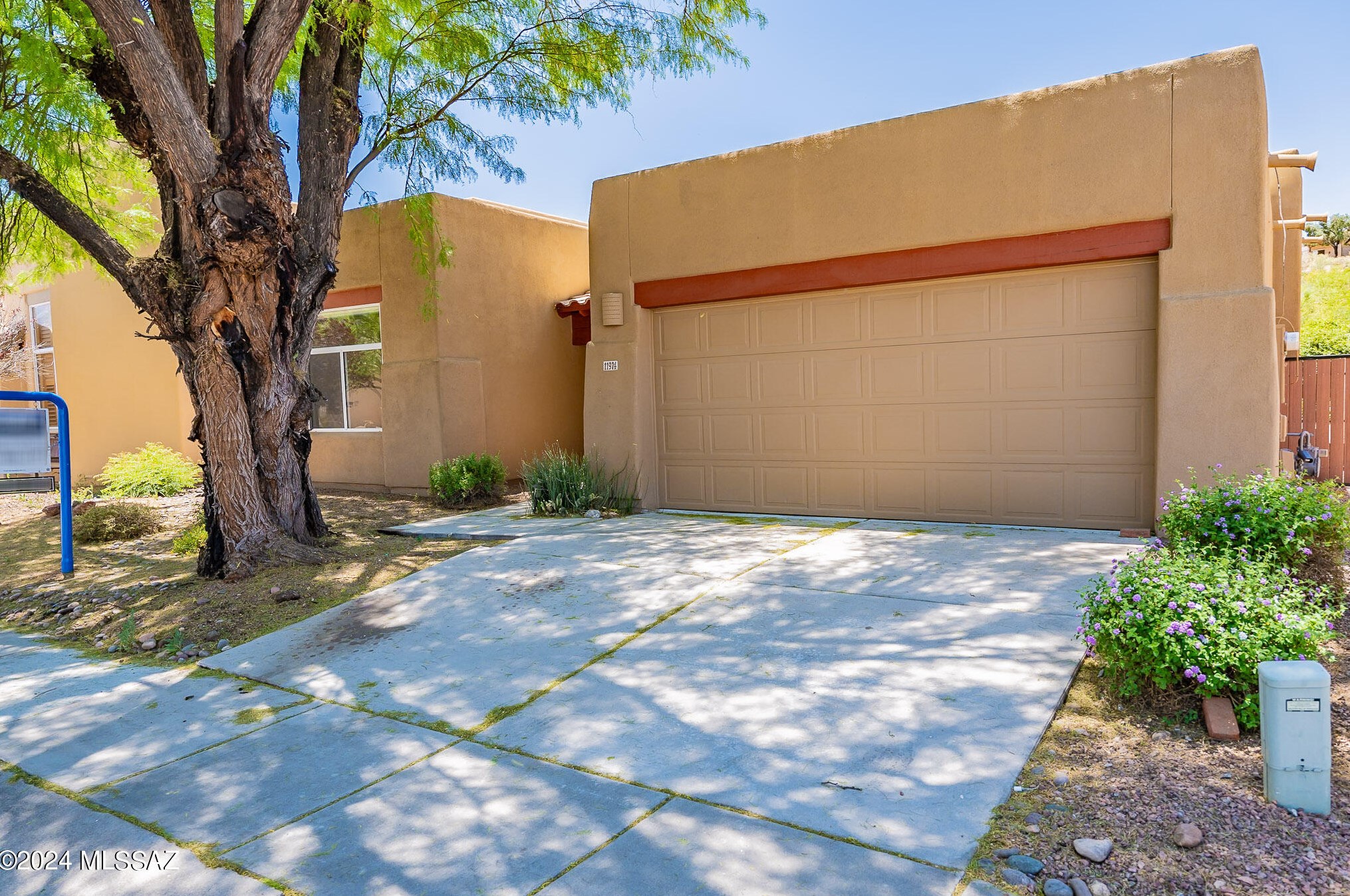 11974 Labyrinth Dr, Tucson, AZ