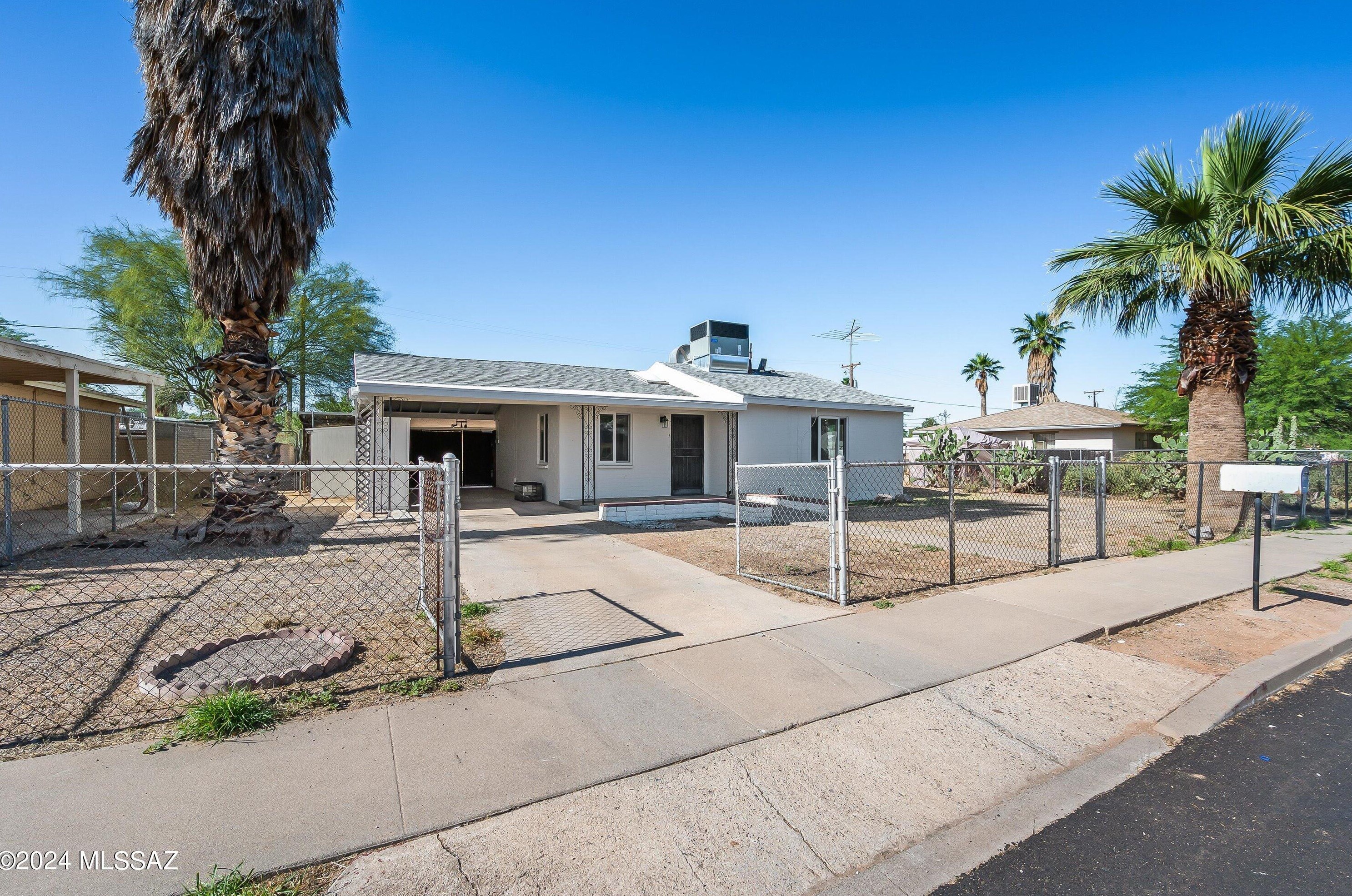 3342 23rd St, Tucson, AZ 85713-2354