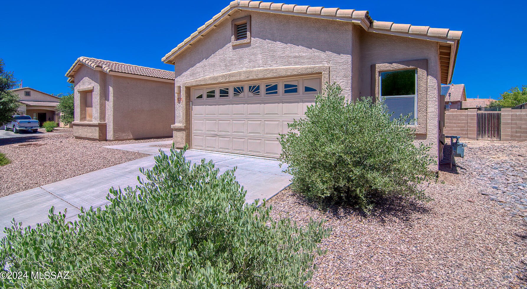 12538 Stone Ring Dr, Marana, AZ 85653-8100