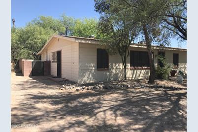 720 N Irving Circle #Studio1, Tucson, AZ 85711 - Photo 1