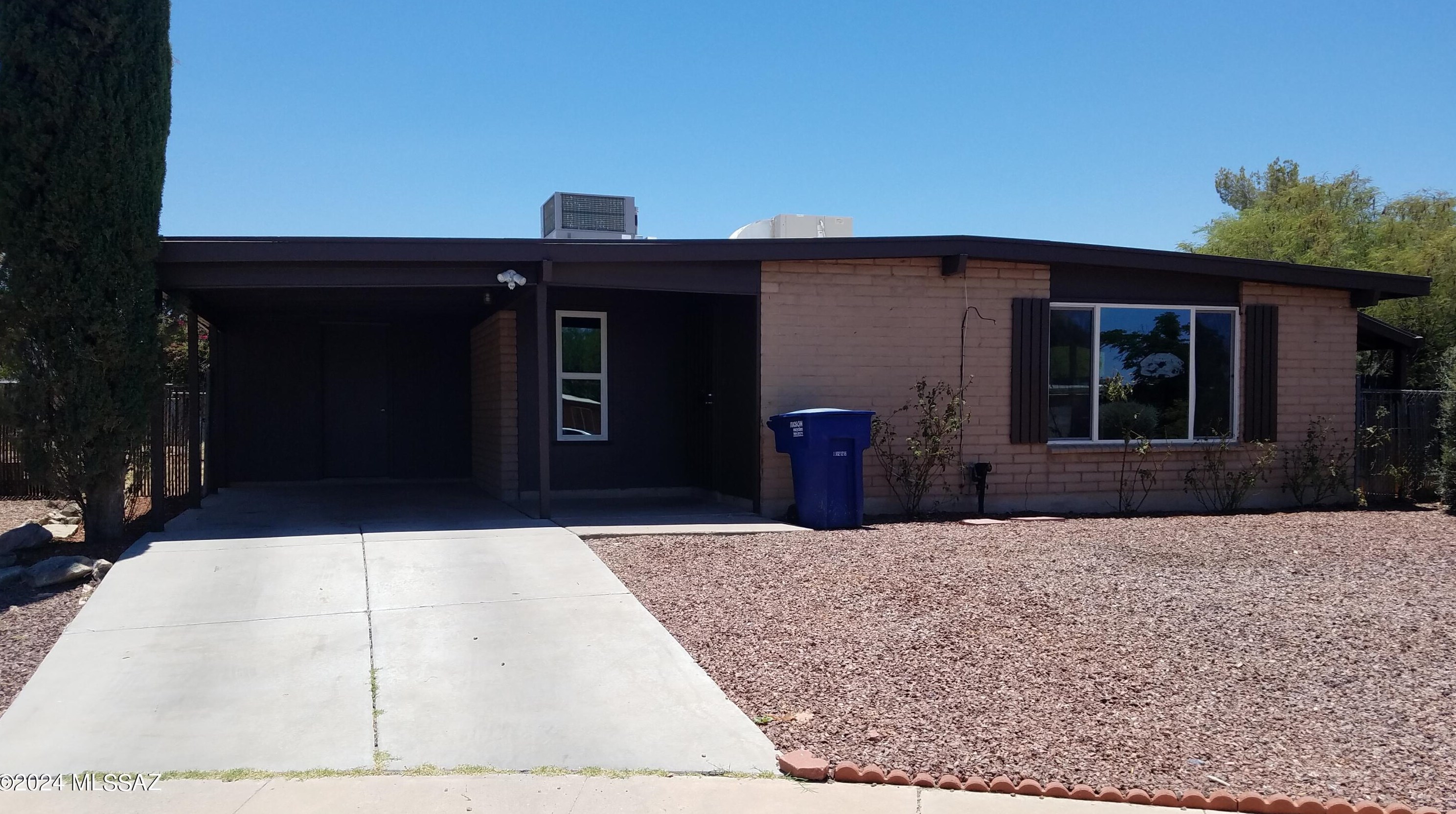 7020 Brooks Dr, Tucson, AZ 85730-1709