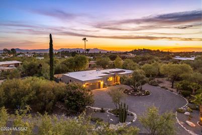 5851 N Camino Arenosa, Tucson, AZ 85718 - Photo 1