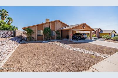 3341 W Greenridge Drive, Tucson, AZ 85741 - Photo 1