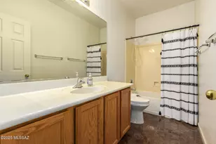 9148 N Ingrid Pl, Tucson, AZ 85743 - Photo 32