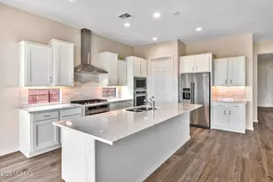 8257 S Silver Oak Dr, Tucson, AZ 85747 - Photo 22