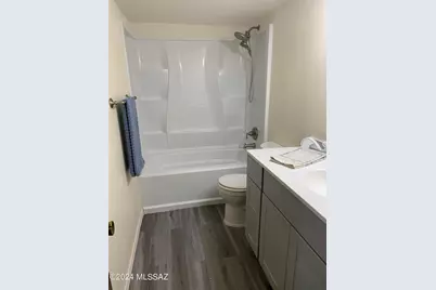 6352 N Barcelona Lane #106, Tucson, AZ 85704 - Photo 4