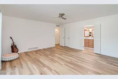 11421 E Holster Drive, Tucson, AZ 85749 - Photo 18