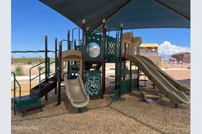 11984 E Chamrod Drive, Vail, AZ 85641 - Photo 10