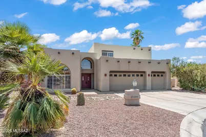 1901 W Carnoustie Place, Oro Valley, AZ 85737 - Photo 1