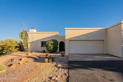 949 W Camino Guarina, Green Valley, AZ 85614 - Photo 1