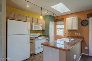 3788 S Paseo de Los Nardos, Green Valley, AZ 85614 - Photo 10