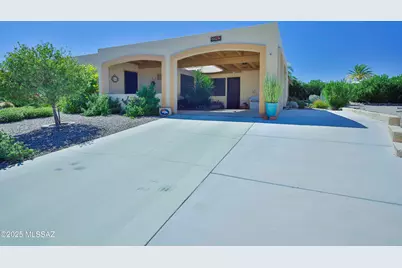 2082 S Santa Carla Drive, Green Valley, AZ 85614 - Photo 1