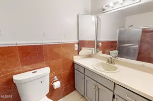 5352 S Carriage Hills Dr, Tucson, AZ 85746 - Photo 30