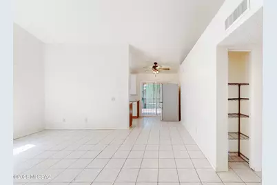 5352 S Carriage Hills Drive, Tucson, AZ 85746 - Photo 12