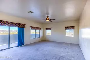 8273 N Amber Burst Dr, Tucson, AZ 85743 - Photo 22
