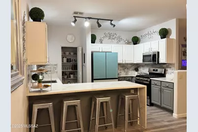 8449 S Gupta Drive, Tucson, AZ 85747 - Photo 4