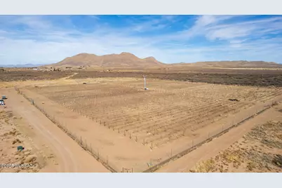 3516 E Fawn Ranch Road, Pearce, AZ 85625 - Photo 24