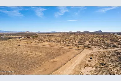 3516 E Fawn Ranch Road, Pearce, AZ 85625 - Photo 30