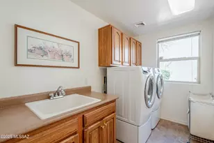 13854 N Slazenger Dr, Oro Valley, AZ 85755 - Photo 32