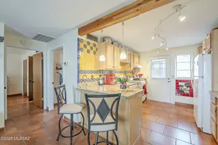 392 Paseo Madera, Green Valley, AZ 85614 - Photo 2