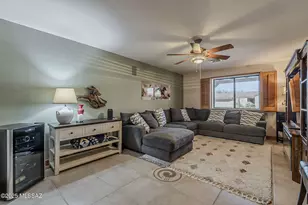 2039 W Via Nuevo Leon, Green Valley, AZ 85622 - Photo 24