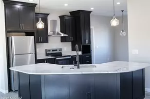 241 S Atlanta Pl, Vail, AZ 85641 - Photo 6