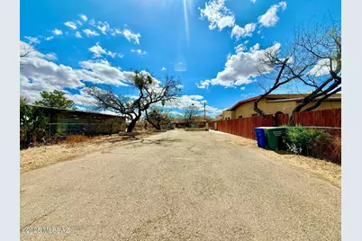 1231 Ontario Street #n/a, Tucson, AZ 85745 - Photo 4