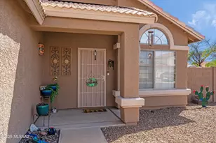 7159 W Maple Ridge Dr, Marana, AZ 85743 - Photo 4