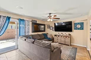 7159 W Maple Ridge Dr, Marana, AZ 85743 - Photo 8