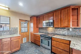 2671 W Tolosa Cir, Tucson, AZ 85746 - Photo 22