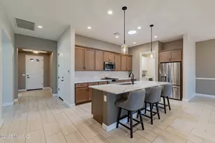 39548 S Summerwood Dr, Saddlebrooke, AZ 85739 - Photo 8