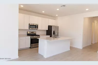 11869 E Arabelle Drive, Vail, AZ 85641 - Photo 6