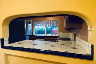 1701 S Palm Springs Cir, Tucson, AZ 85710 - Photo 8