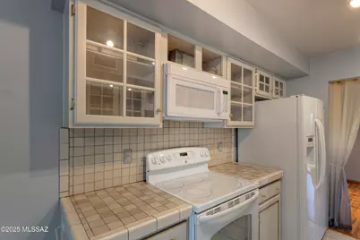 1336 S Desert Meadows Circle, Green Valley, AZ 85614 - Photo 6