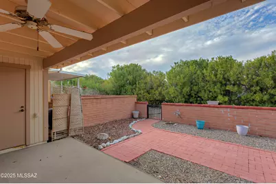 1336 S Desert Meadows Circle, Green Valley, AZ 85614 - Photo 28