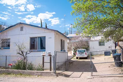 925 N Santa Cruz Street, Nogales, AZ 85621 - Photo 1