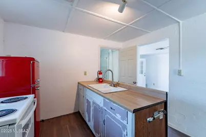 3721 N Estrella Lane, Tucson, AZ 85705 - Photo 8